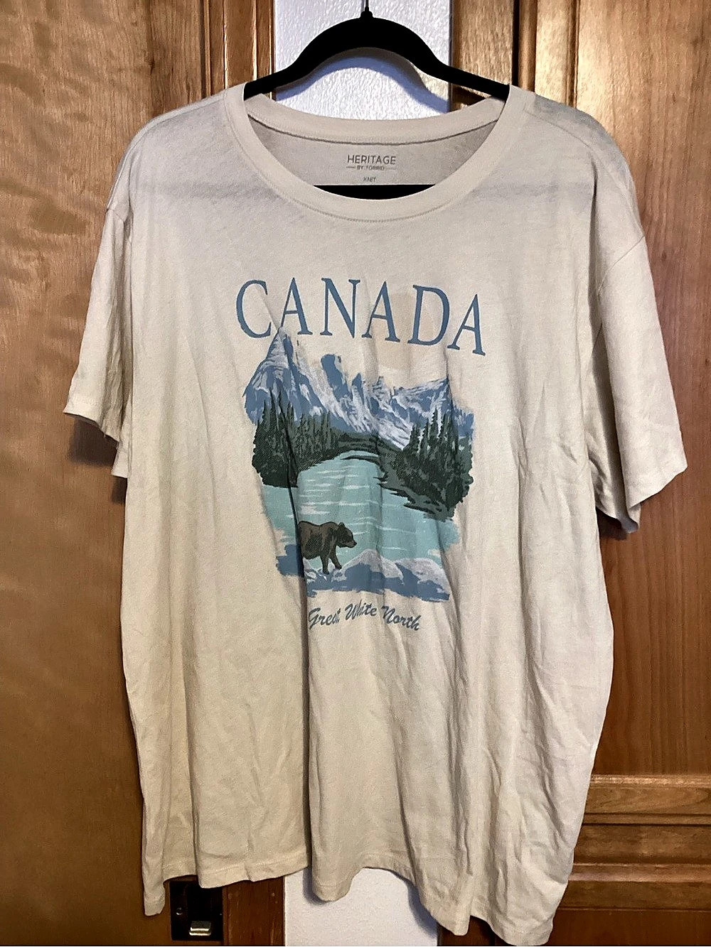 Torrid Canada Graphic Tee, Cotton, Torrid 1 (14/16), NWOT